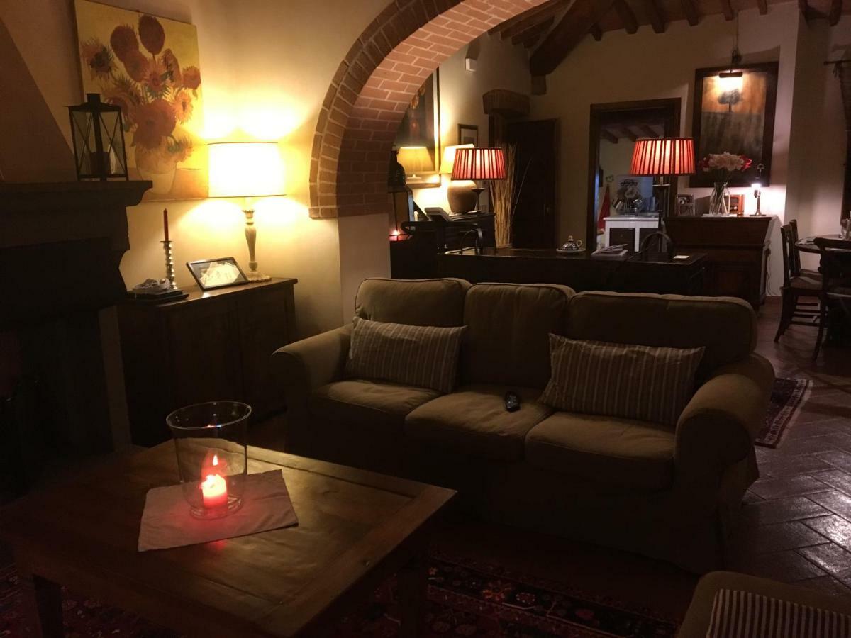モンテスペルトリ Casa Del Soleヴィラ エクステリア 写真