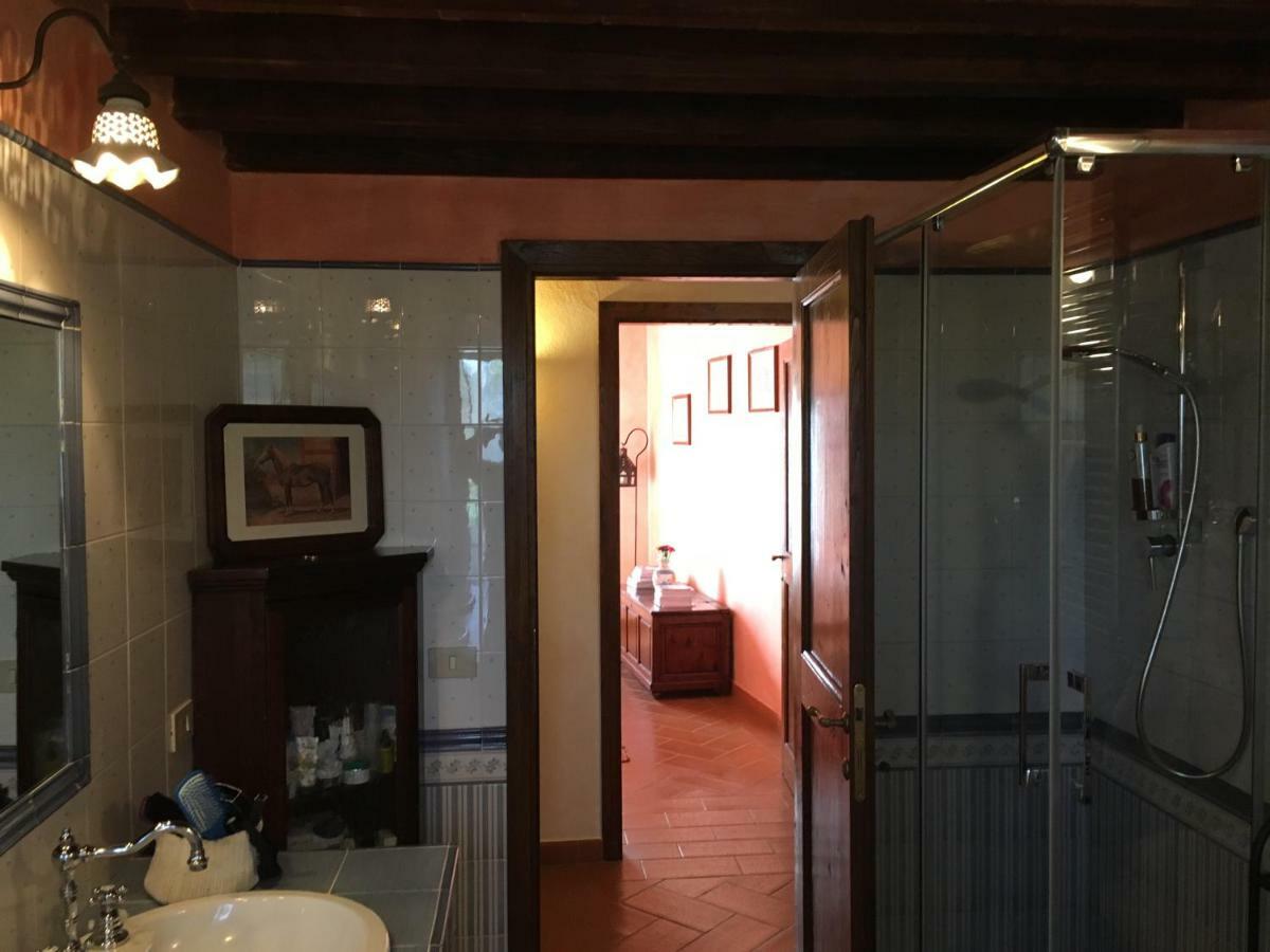 モンテスペルトリ Casa Del Soleヴィラ エクステリア 写真
