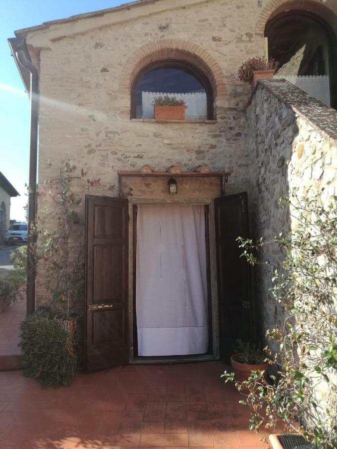 モンテスペルトリ Casa Del Soleヴィラ エクステリア 写真